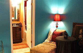 Pure Nuphoria Bed & Breakfast National Harbor Extérieur photo